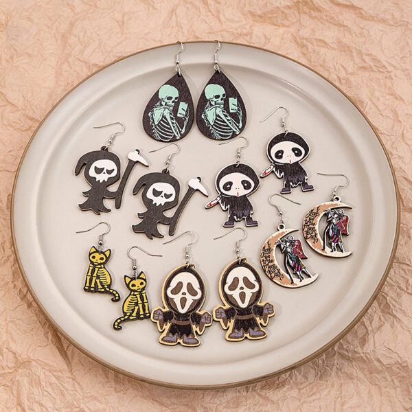 Wholesale Cartoon Halloween Pumpkins Make Weird Ghost Wooden Earrings