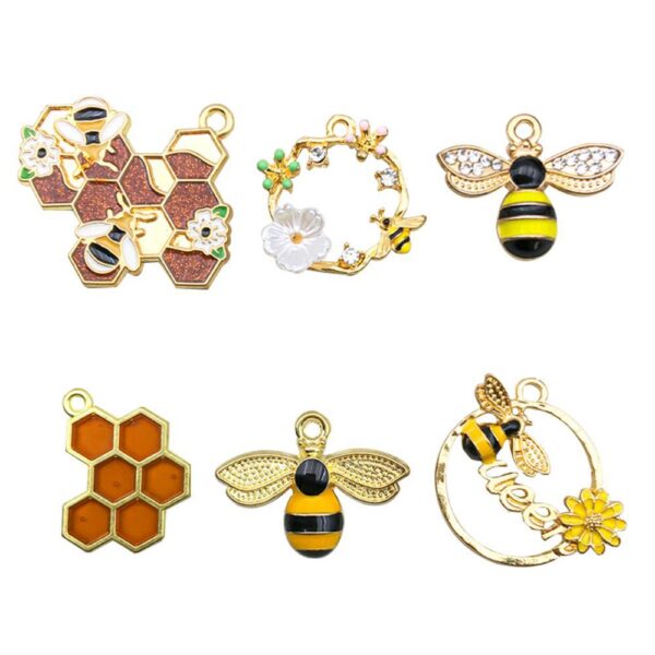 Wholesale 1 Drop Oil Alloy Yellow Simulation Cute Cartoon Bee Hive Pendant DIY Pendant