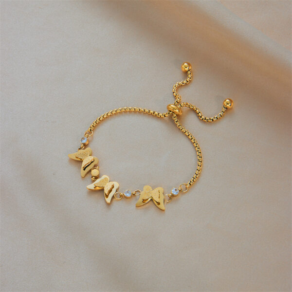Wholesale Vintage Gold Titanium Steel Pull-out Three-dimensional Butterfly Bracelet