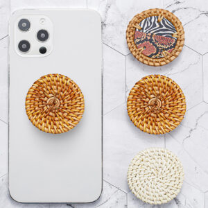 Natural rattan / With airbag