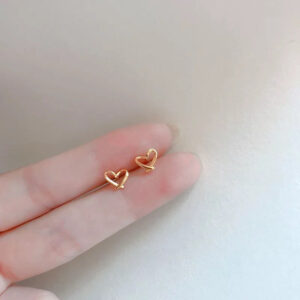 Hollow Love [Gold]]