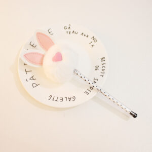 Black core 0.5mm / White