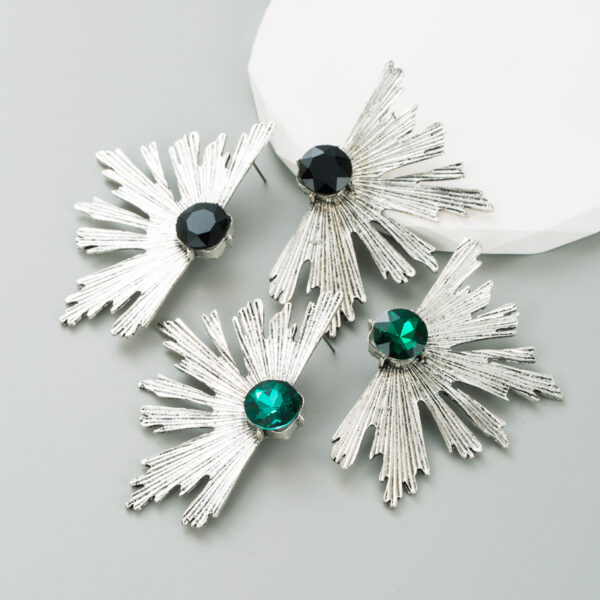 Wholesale Multilayer Diamond Studded Alloy Earrings