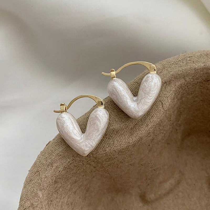 Wholesale Niche op Glaze Love Delicate and Versatile Stud Earrings