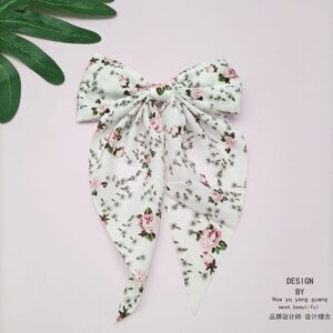 White floral-scarf-duckbill clip