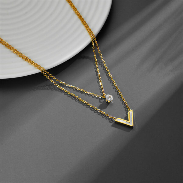 Wholesale Titanium Steel Double Layer Stacked V-shaped Diamond Necklace Clavicle Chain