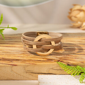 Light brown color / Leather