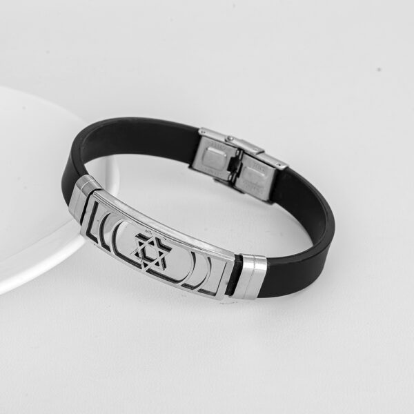 Wholesale Men's Hollow Out Titanium Steel Silicone Bracelet