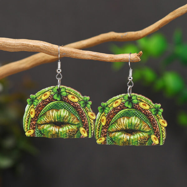 Wholesale Patrick's Day Four Leaf Clover Heart Owl Wooden Earrings