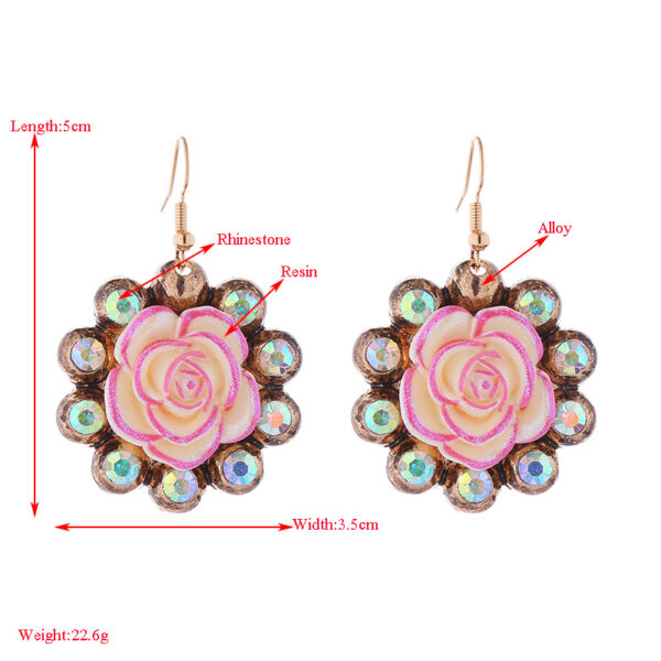 O1CN01QJewAm2LDsVxweI6T_2206398079659-0-cib Wholesale Alloy Diamond Resin Floral Vintage Earrings