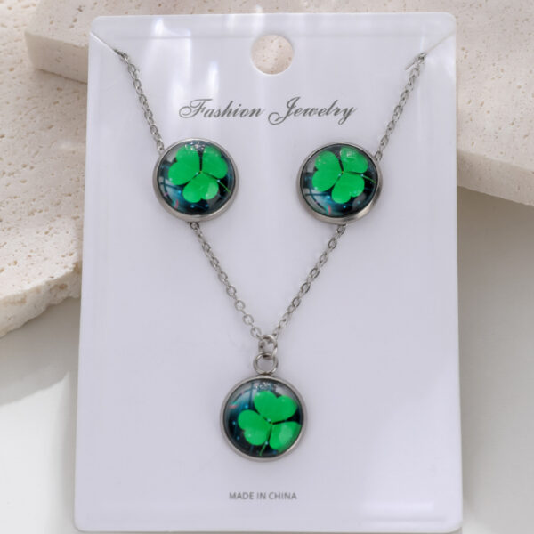 Wholesale St. Patrick's Day Lucky Shamrock Earrings Necklace Set