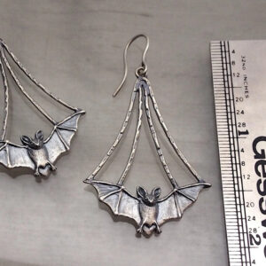 O1CN01QKvD7k1TI0iaN5j8k__2206709272358-0-cib Wholesale Goth Theme Vintage Temperament Fashion Bat Alloy Earrings