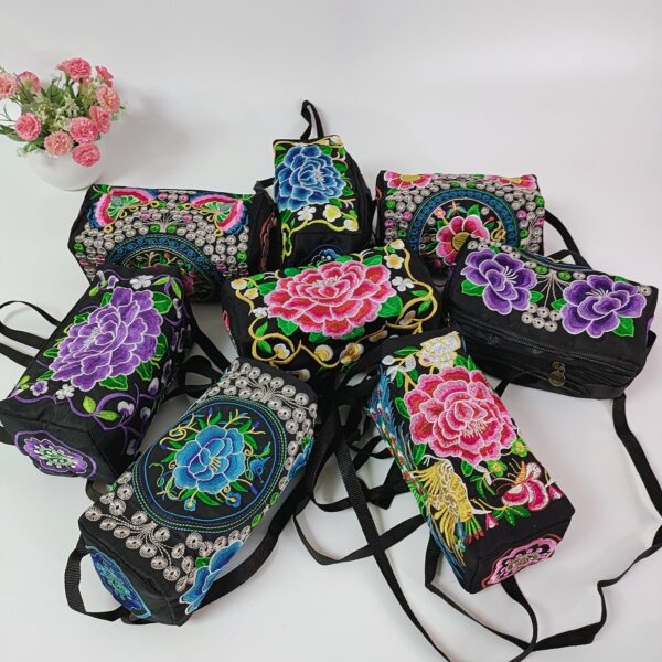 Wholesale Canvas Ethnic Style Embroidered Bags and Purses
