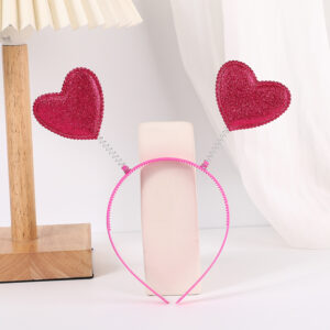 Rose gold powder love heart