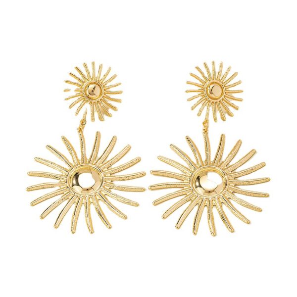 Wholesale Metal Hollow Flower Alloy Earrings