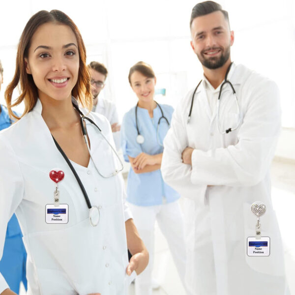 Wholesale Badge Reels Shiny Rhinestone Heart Retractable Keychain