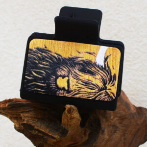 As shown in Figure 1 small size cow clip