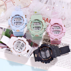 O1CN01QZwNau1b3pKE8Msp7__2211760373410-0-cib Wholesale Zhendianzhibao Silicone Children's Electronic Watch