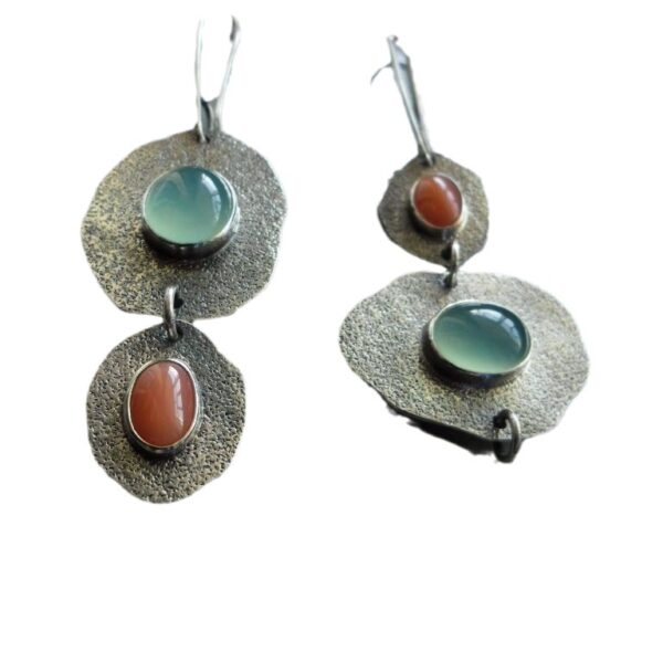 O1CN01QdJRKy294vJbC80Q5_3175378015-0-cib Wholesale Bohemian Mint Chalcedony Metal Earrings