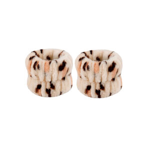 Beige Leopard Pair (3 stitches)