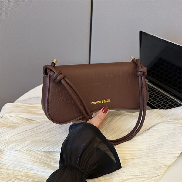 O1CN01QfVRf51i0o8fWZMho_2213333414351-0-cib Wholesale Niche Texture Solid Color PU Shoulder Crossbody Underarm Bag