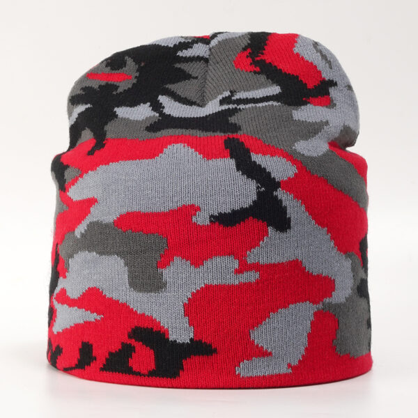 Wholesale Acrylic Camouflage Jacquard Knitted Hat