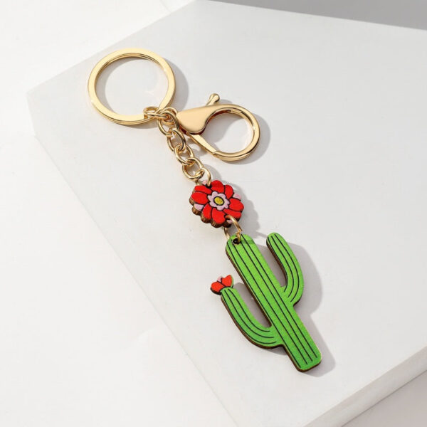 Wholesale Wooden Small Fresh Cactus Keychain