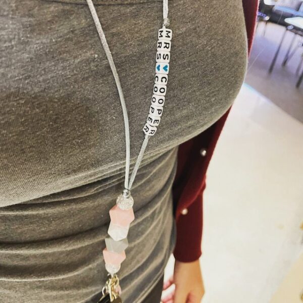 Wholesale Food Grade Silicone Bead Necklace Keychain