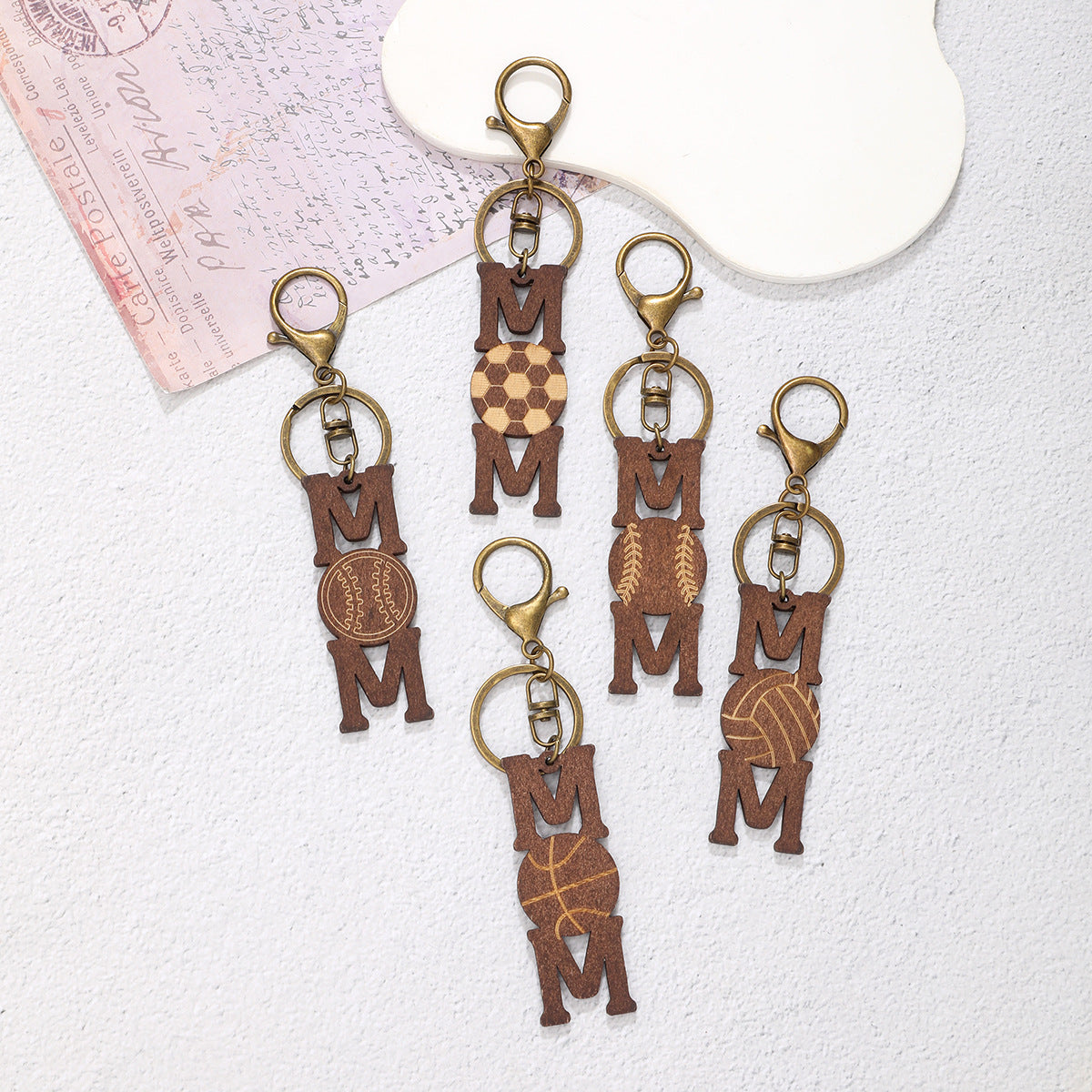 Wholesale Srts Style Ball Baseball Rugby MOM Wood Chip Vintage Keychain