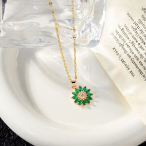 Green / Daisy necklace