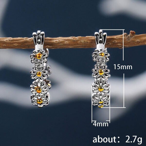 O1CN01QyXq1s1jNXLO0ZSEw_3551054536-0-cib Wholesale Bicolor Daisy Copper Earrings