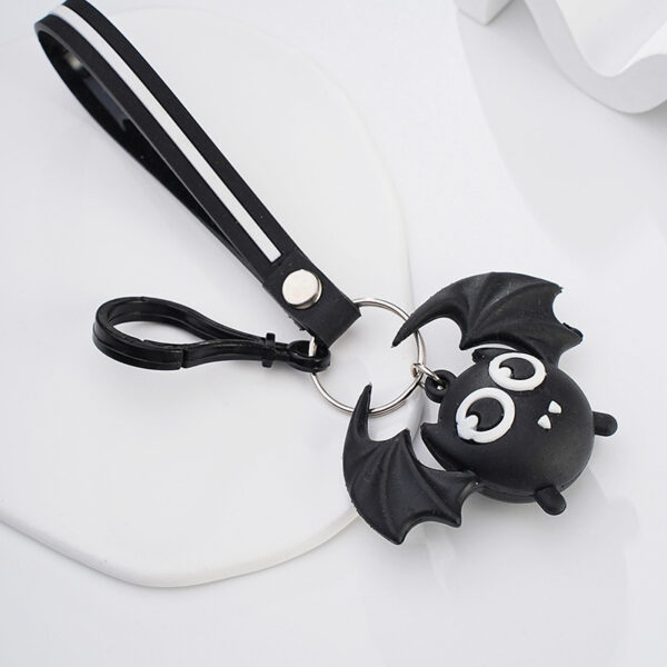 Wholesale Metal Ring Halloween Cartoon Bat Keychain