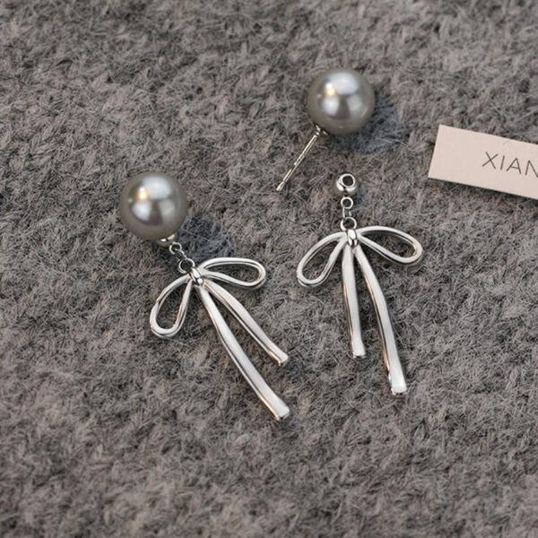 Wholesale Vintage Pearl Bow Metal Stud Earrings