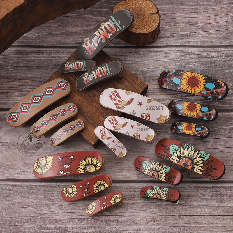 Wholesale retro multi-color suower bull head letter pattern hairpin