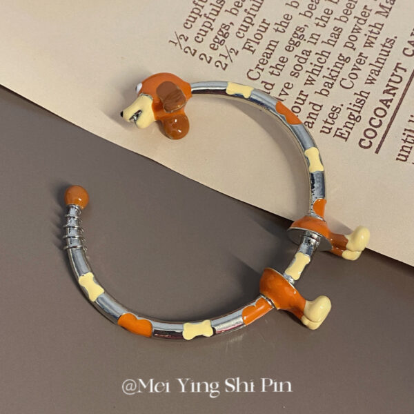 Wholesale Cartoon Spring Dog Bracelet for Female Dogs