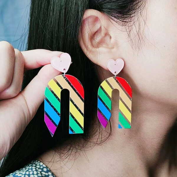 Wholesale Teacher's Day Pencil Stripe Heart Acrylic Earrings