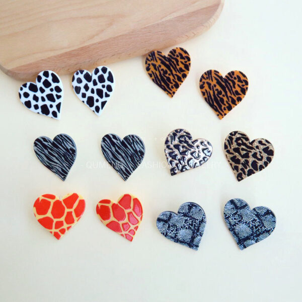 Wholesale Heart Shaped Leopard Print Zebra Print Cow Print Earrings Acrylic