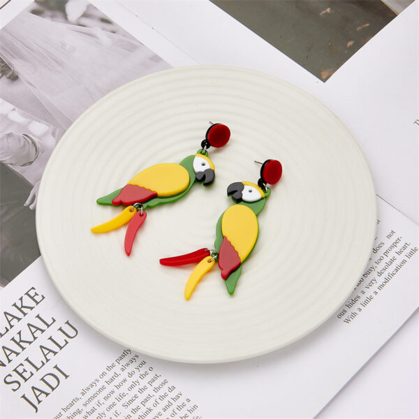O1CN01RtZQJp1moVWGe32zy_2380215001-0-cib Wholesale Parrot Acrylic Earrings