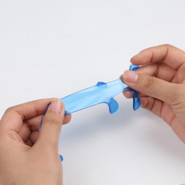 Wholesale Nostalgic Elastic Telescopic Sticky Palm Toys Trick Small Hand Stretch Trp Soft Rubber Elastic Palm