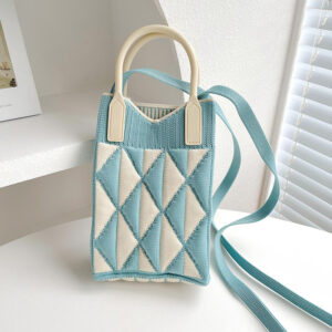 Contrast triangle blue