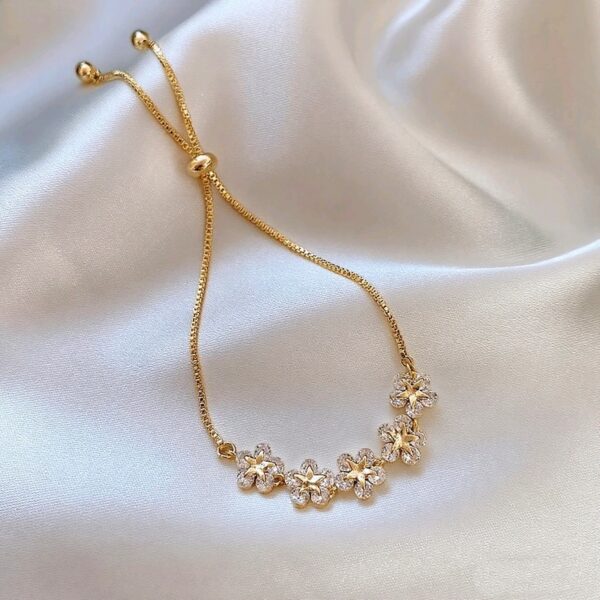 Wholesale Flower Frosty Wind Alloy Bracelet