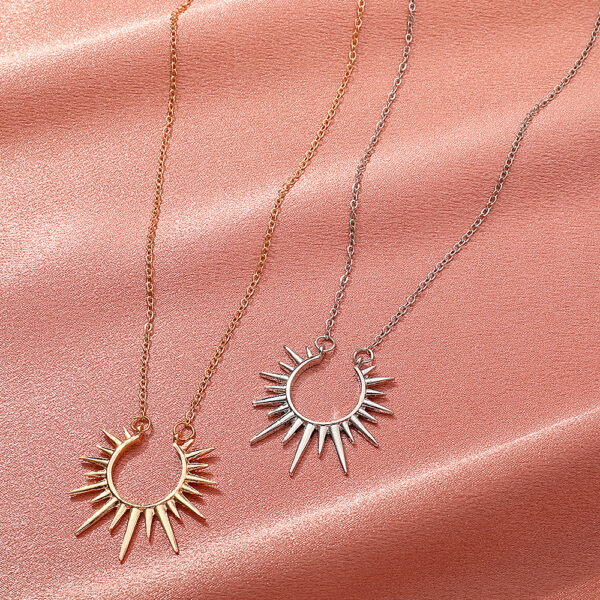 O1CN01SLjySy27QKQkVmu2a_1116277791-0-cib Wholesale Sun Flower Pendant Metal Open Alloy Necklaces