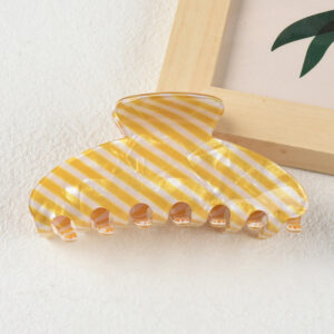 [pvc sheet 10.3cm] striped yellow b8769p