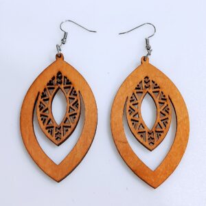 3 openwork brown coffee leaves