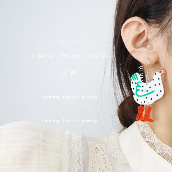 O1CN01SuUmqc1tTAKXPvxrz_2207988525902-0-cib Wholesale Acrylic Quirky Polka Dot Rooster Earrings