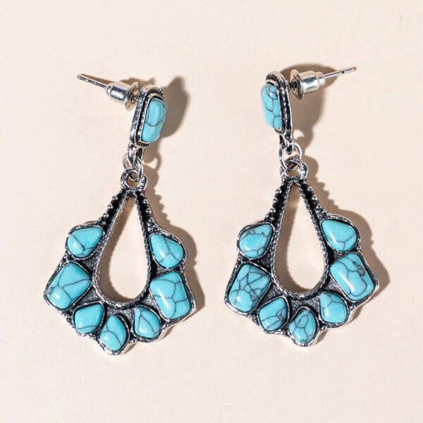 O1CN01TKRLYr1g7Yh2ZnqJO_3975744095-0-cib Wholesale Antique Silver Turquoise Alloy Earrings