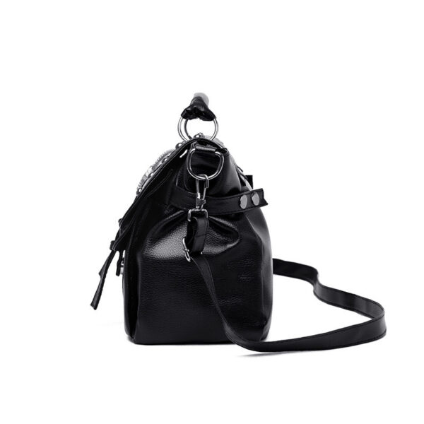 Wholesale PU Punk Rivet Skull Head Single Shoulder Diagonal Cross Bag