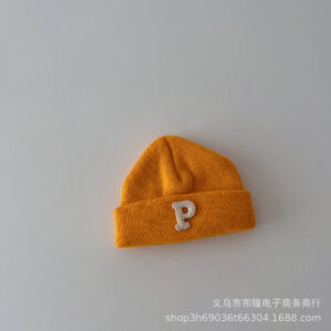 p small melon peel orange (child)