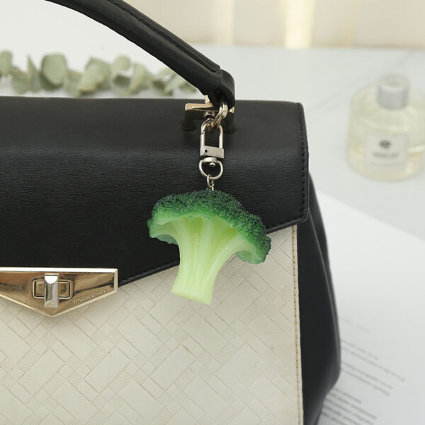 O1CN01Thm9ZX1c3eng7r7so_2212435263545-0-cib Wholesale PVC Imitation Broccoli Creative Keychain