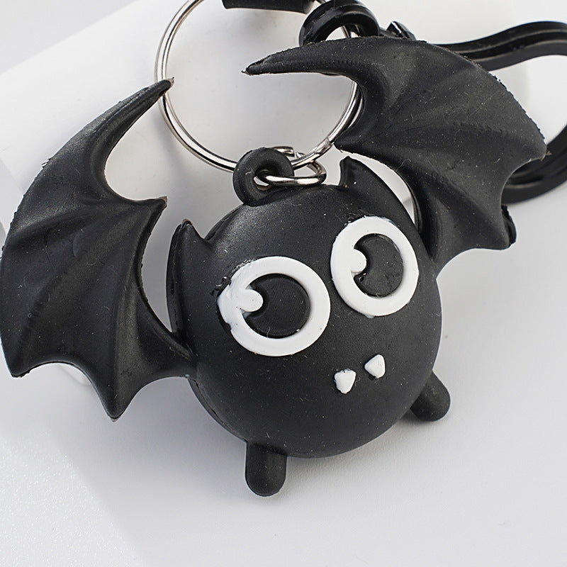Wholesale Metal Ring Cartoon Bat Keychain